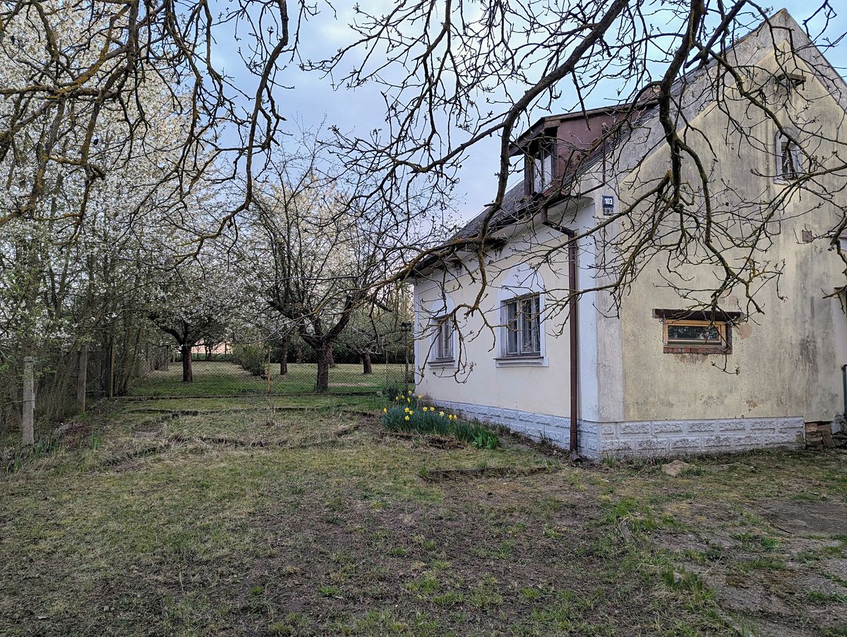 Prodej rodinného domu 100 m², pozemek 1097 m²