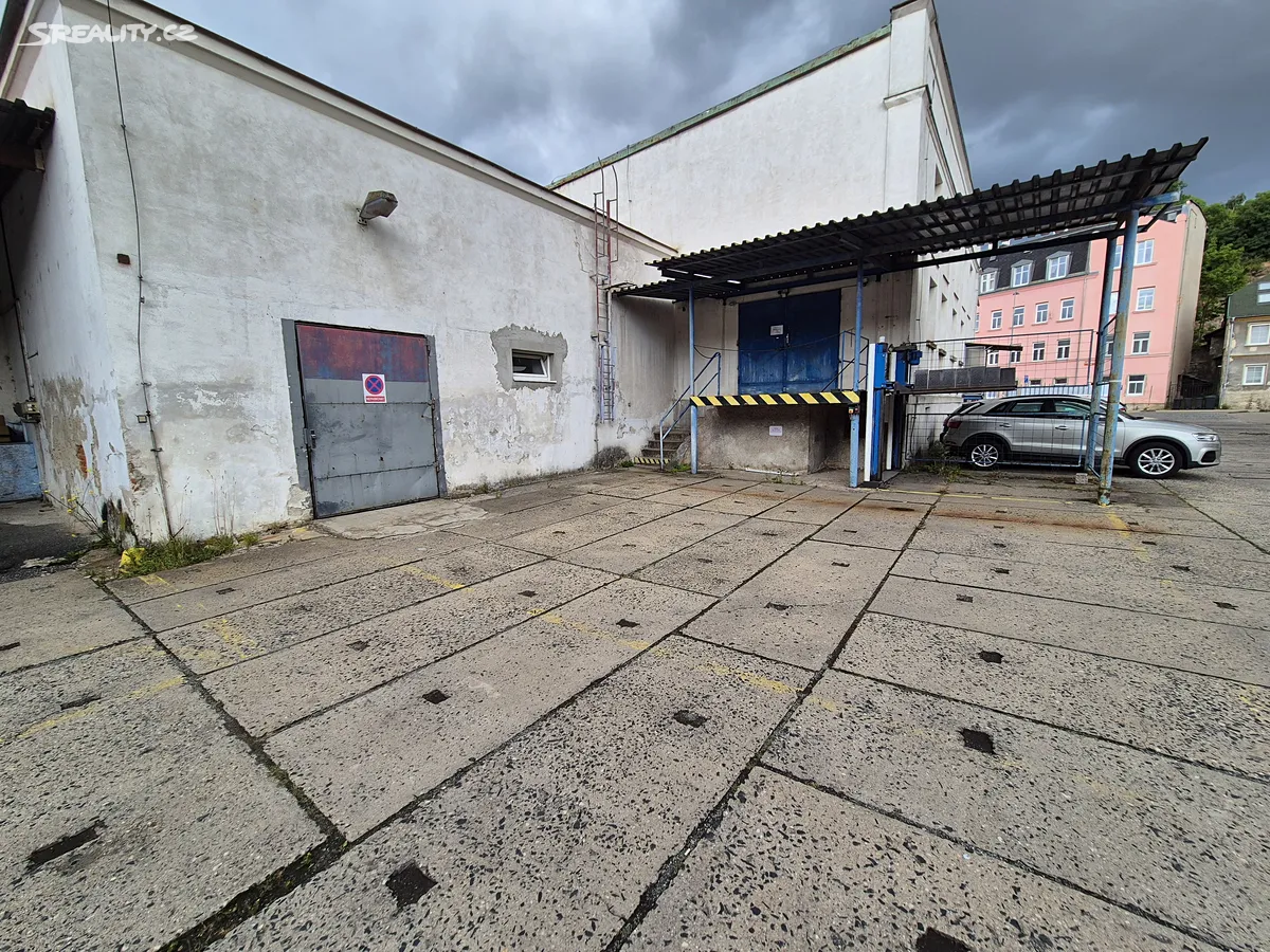 Pronájem skladového prostoru 58 m² – pohled 2