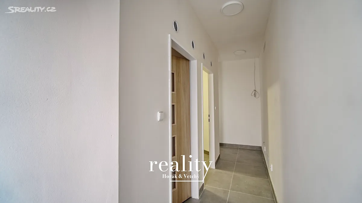 Pronájem ubytovacího zařízení 49 m² – další