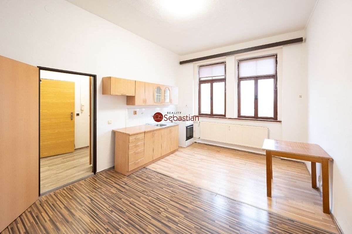 Pronájem bytu 1+1 51 m²