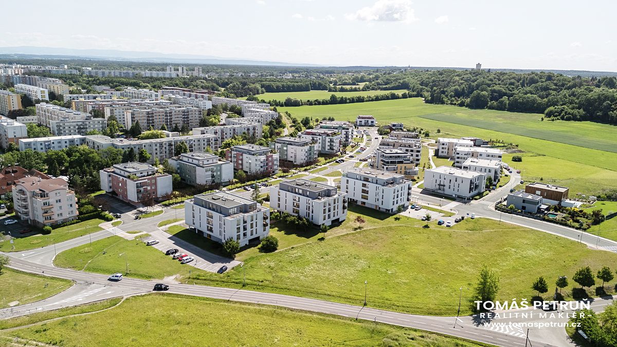 Prodej stavebního pozemku 1214 m² – fotografie 2