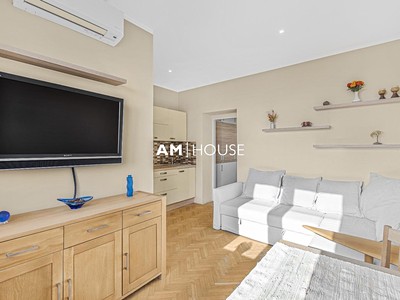 Pronájem bytu 1+kk 32 m²