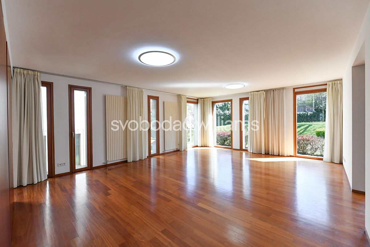 Pronájem bytu 5+1 192 m²