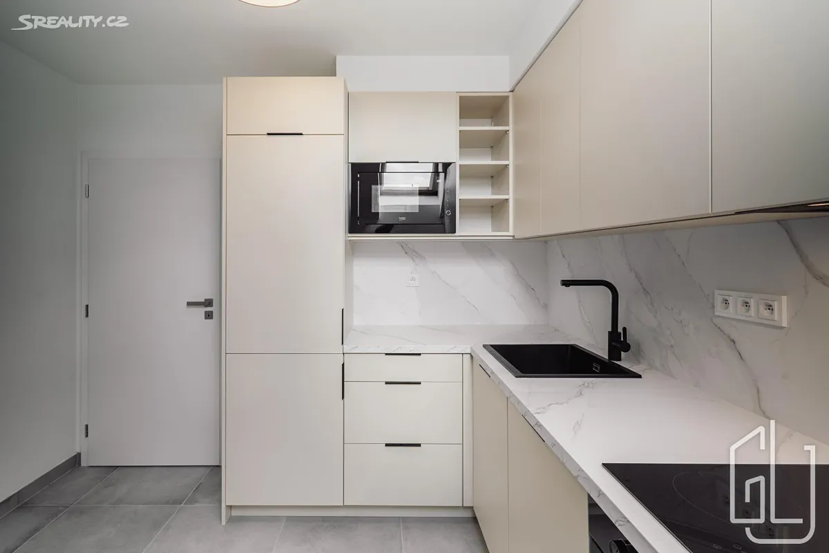 Prodej bytu 3+1 84 m², Lublaňská