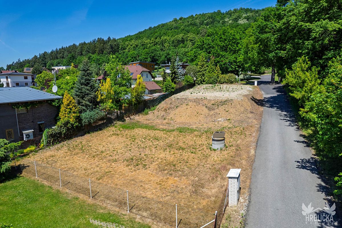 Prodej stavebního pozemku 915 m², Strakonice – fotka 1 z 3
