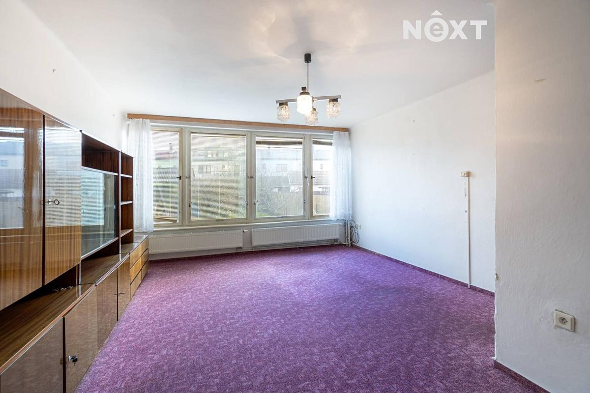 Prodej rodinného domu 194 m², pozemek 305 m² – fotografie 4