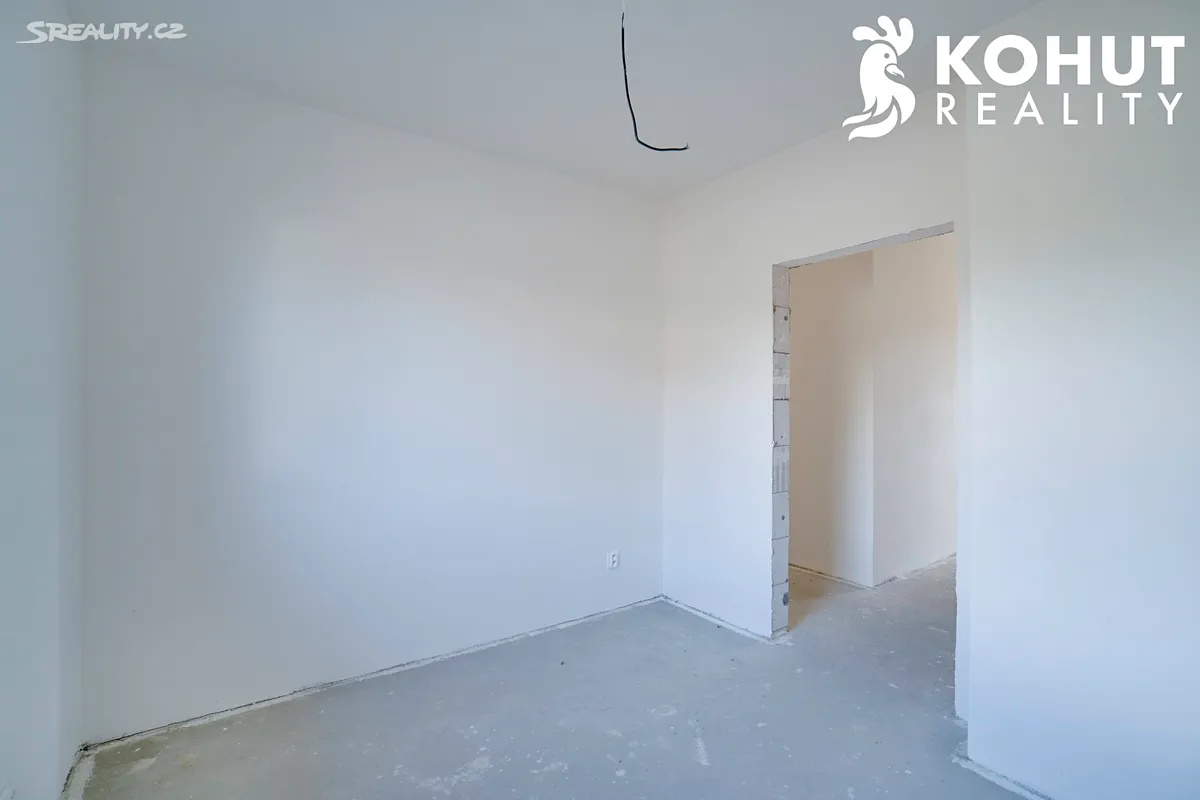 Prodej rodinného domu 89 m², pozemek 1037 m² - Więcej