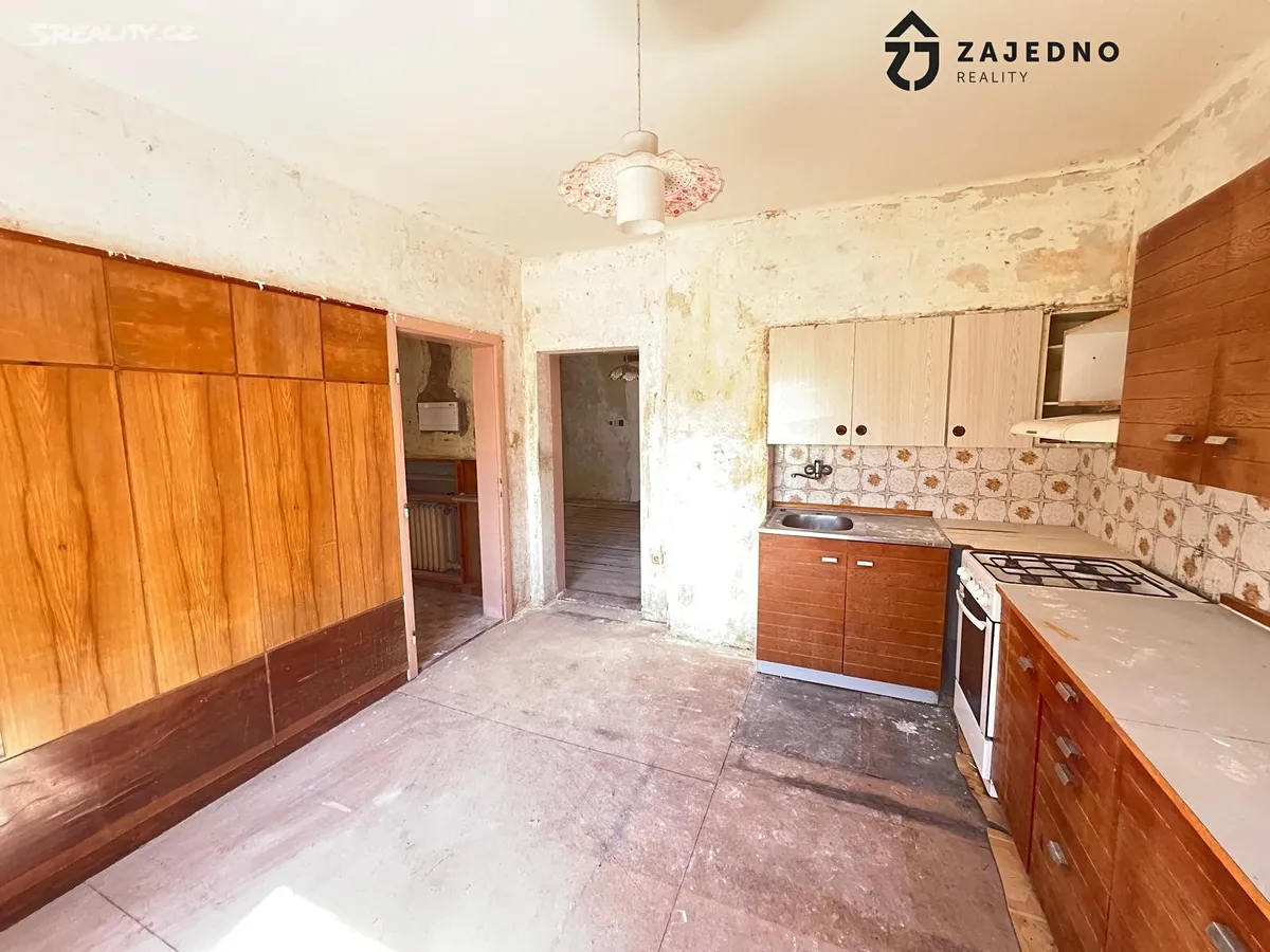 Prodej rodinného domu 160 m², pozemek 873 m² – pohled 6