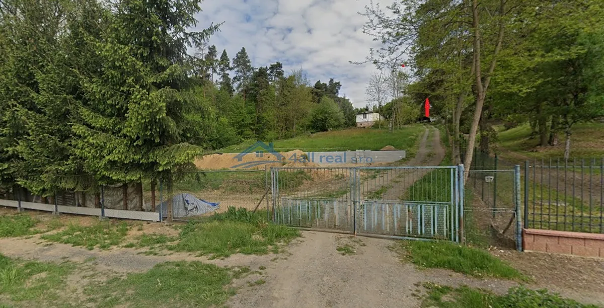 Prodej stavebního pozemku 777 m²