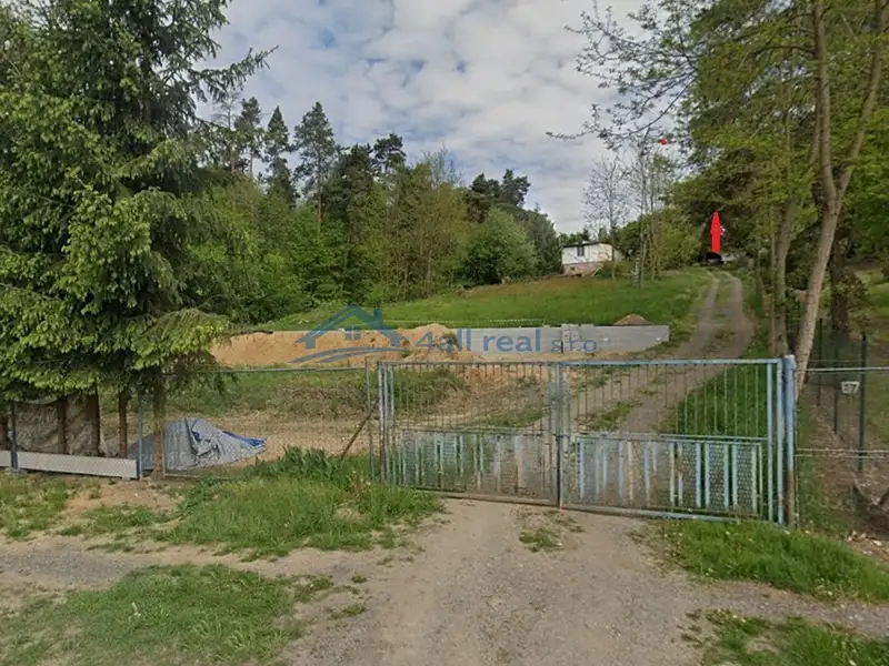 Prodej stavebního pozemku 777 m², Vejprnice – náhled fotky 1