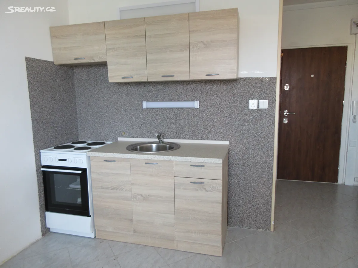 Pronájem bytu 1+1 36 m², Jirkov