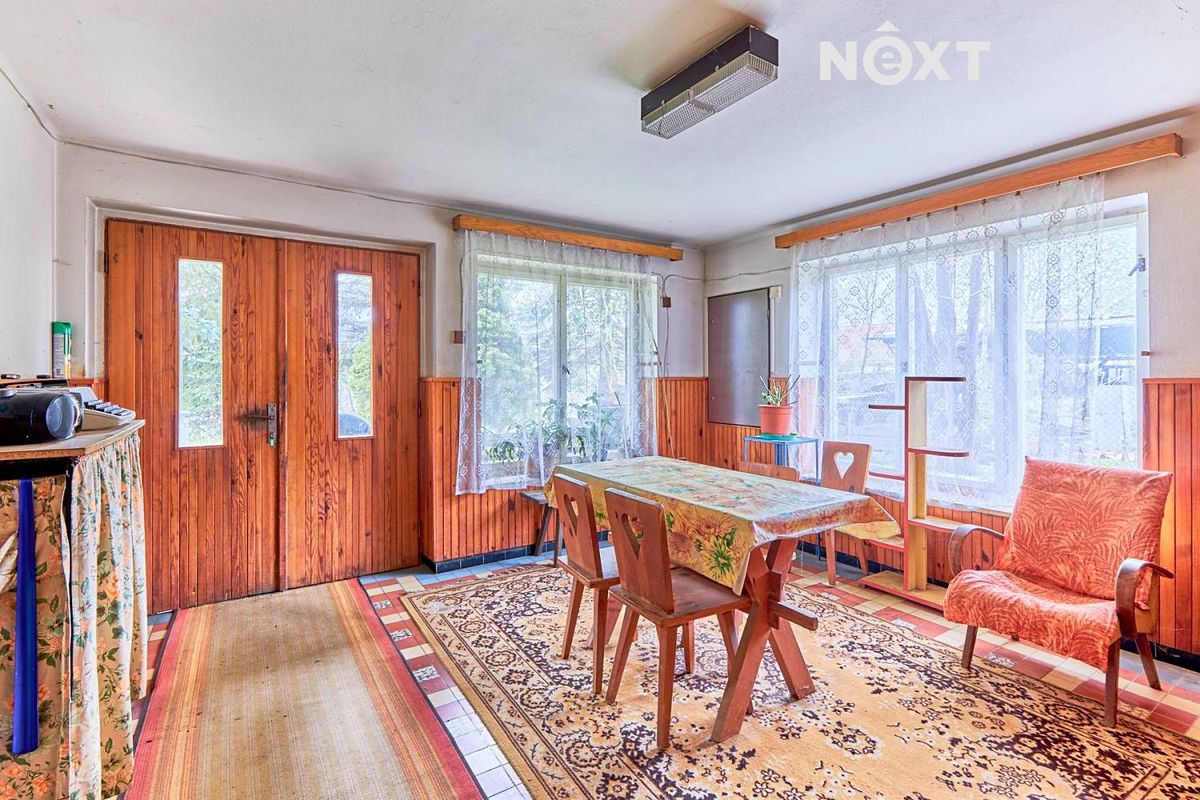 Prodej rodinného domu 300 m², pozemek 2300 m² – fotografie 5