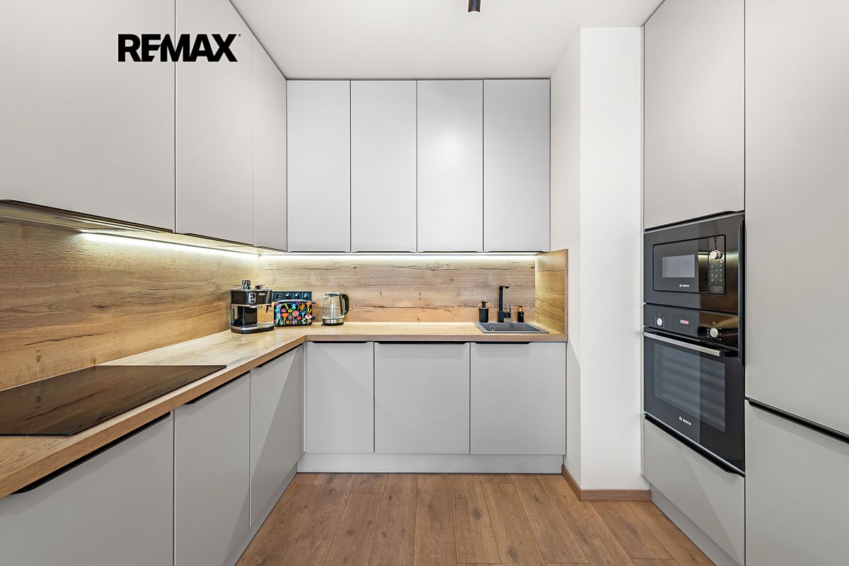 Pronájem bytu 3+kk 80 m²