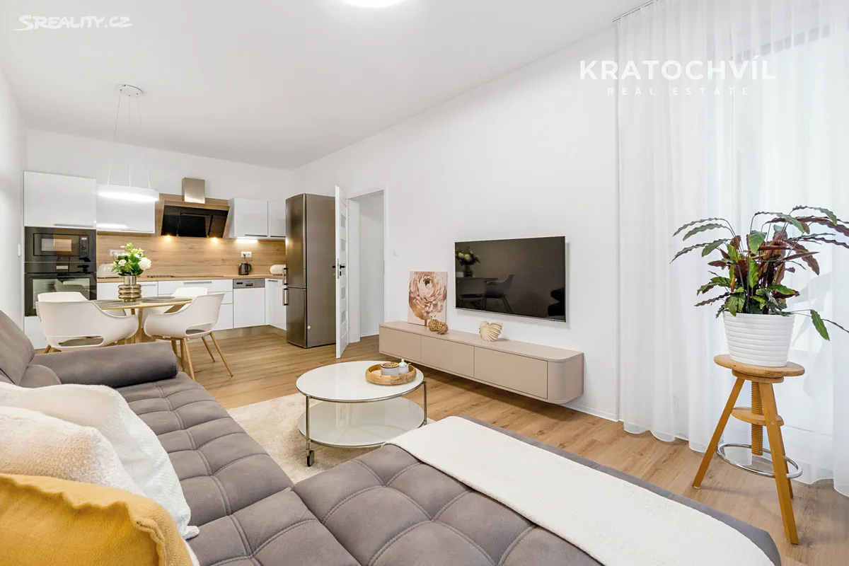 Prodej bytu 2+kk 41 m², U Strouhy