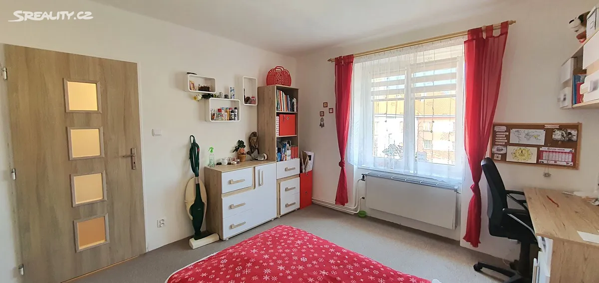 Pronájem bytu 3+1 75 m² – pohled 5