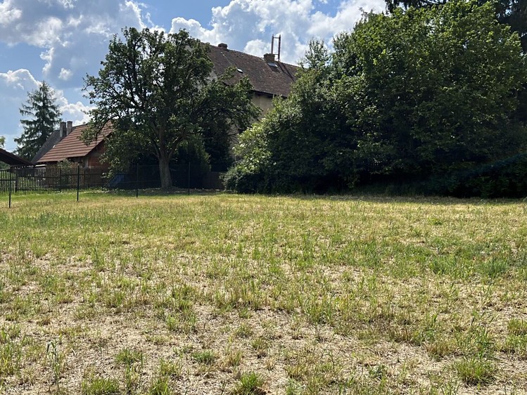 Prodej pozemku, 2 048 m² (6 z 8)