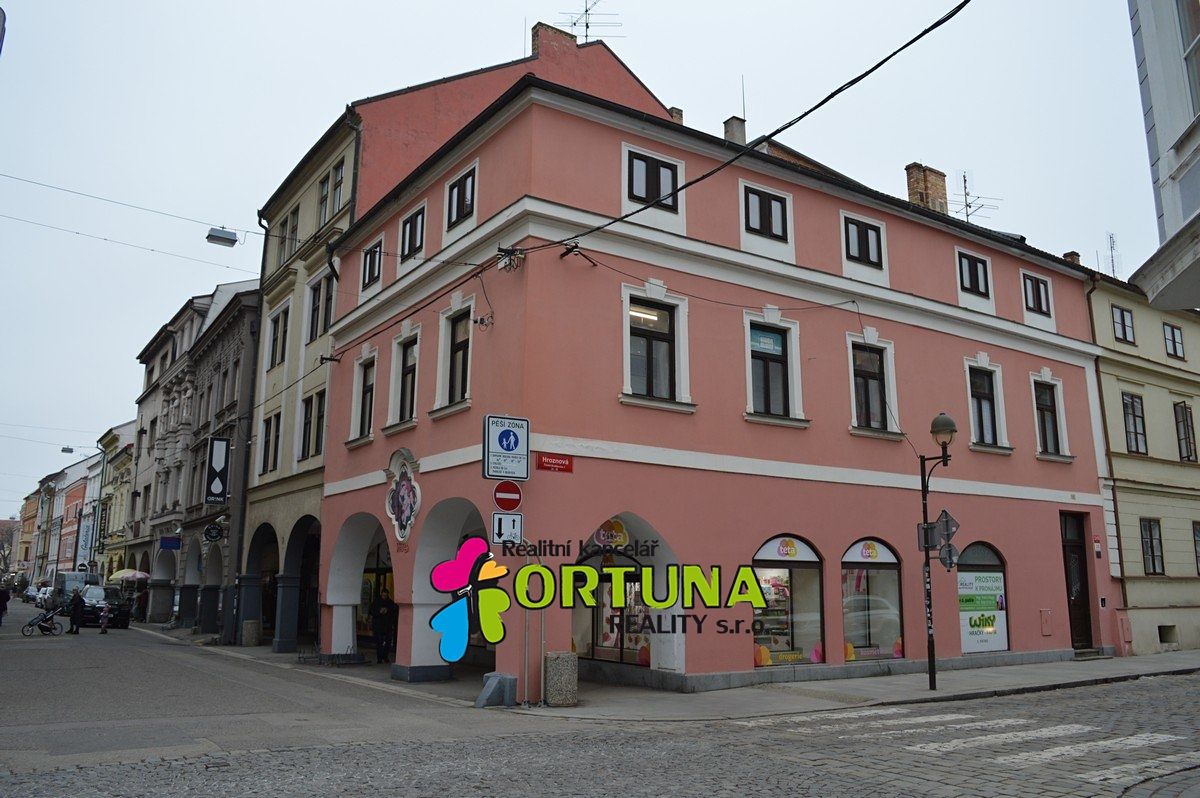 Prodej obchodního prostoru 1563 m²