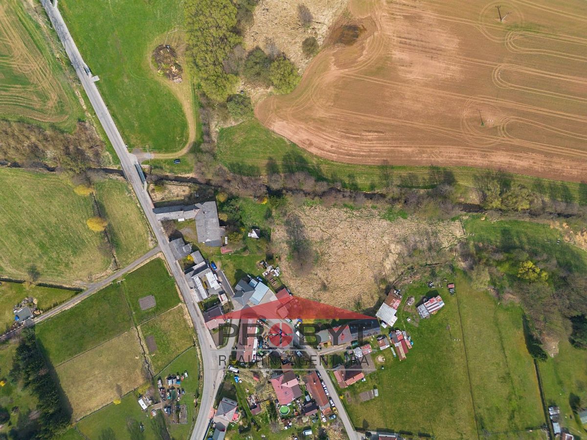 Prodej zemědělské usedlosti 800 m², pozemek 1962 m² – fotografie 4