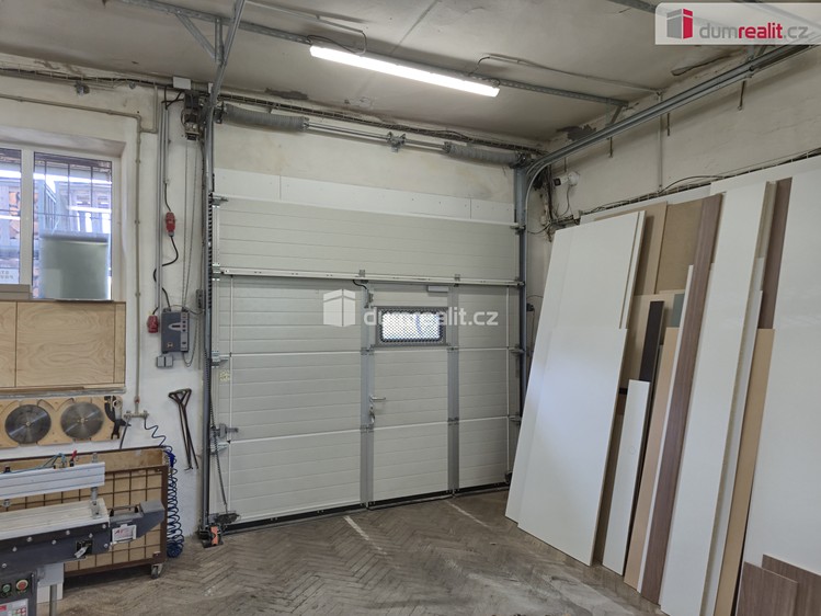 Комерційне приміщення на продаж, 340 м² (8 з 40)