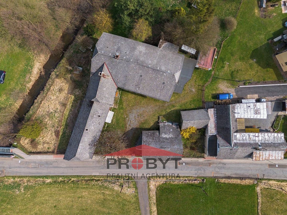 Prodej zemědělské usedlosti 800 m², pozemek 1962 m² – fotografie 2