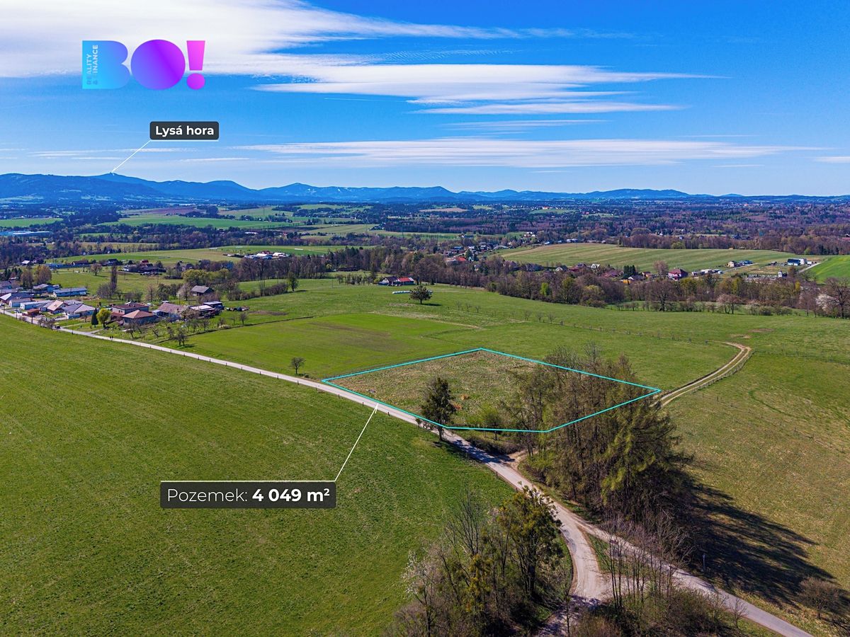 Prodej stavebního pozemku 4049 m² – fotografie 2