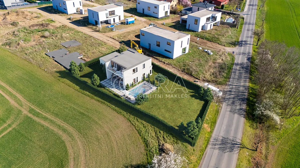 Prodej stavebního pozemku 745 m²