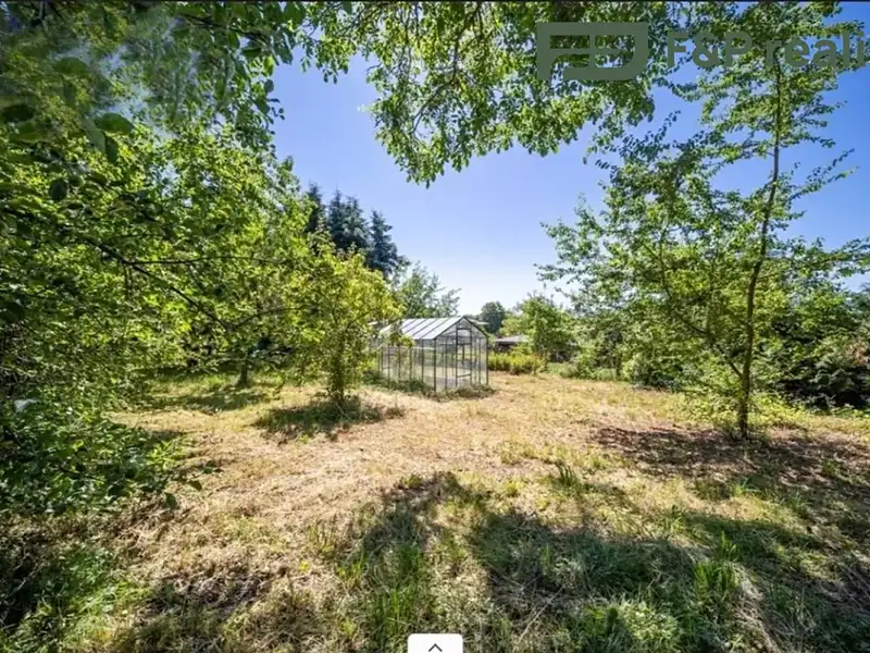 Prodej stavebního pozemku 600 m², Strašice – náhled fotky 1