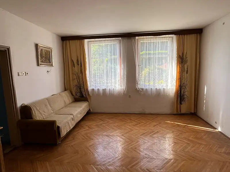 Prodej rodinného domu 329 m², pozemek 940 m², Vítějeves – náhled fotky 3