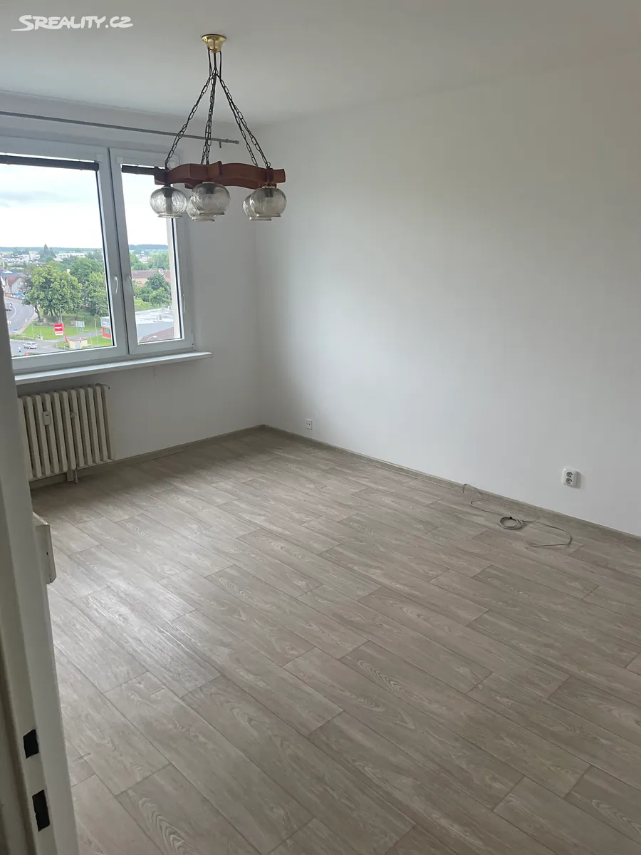 Pronájem bytu 1+1 45 m² – pohled 4