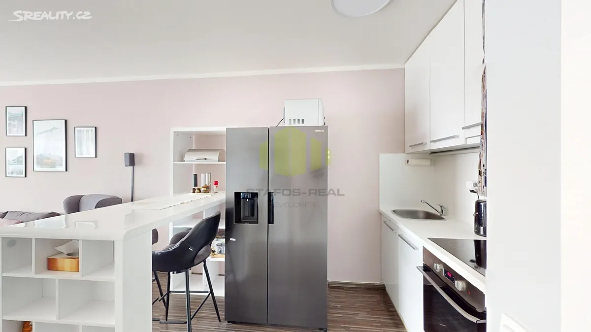 Pronájem bytu 2+kk 53 m² – pohled 5