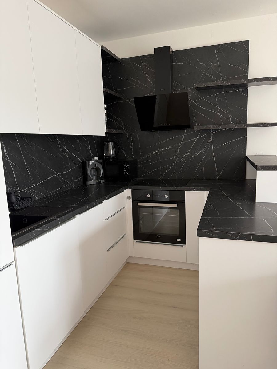 Pronájem bytu 1+kk 35 m²