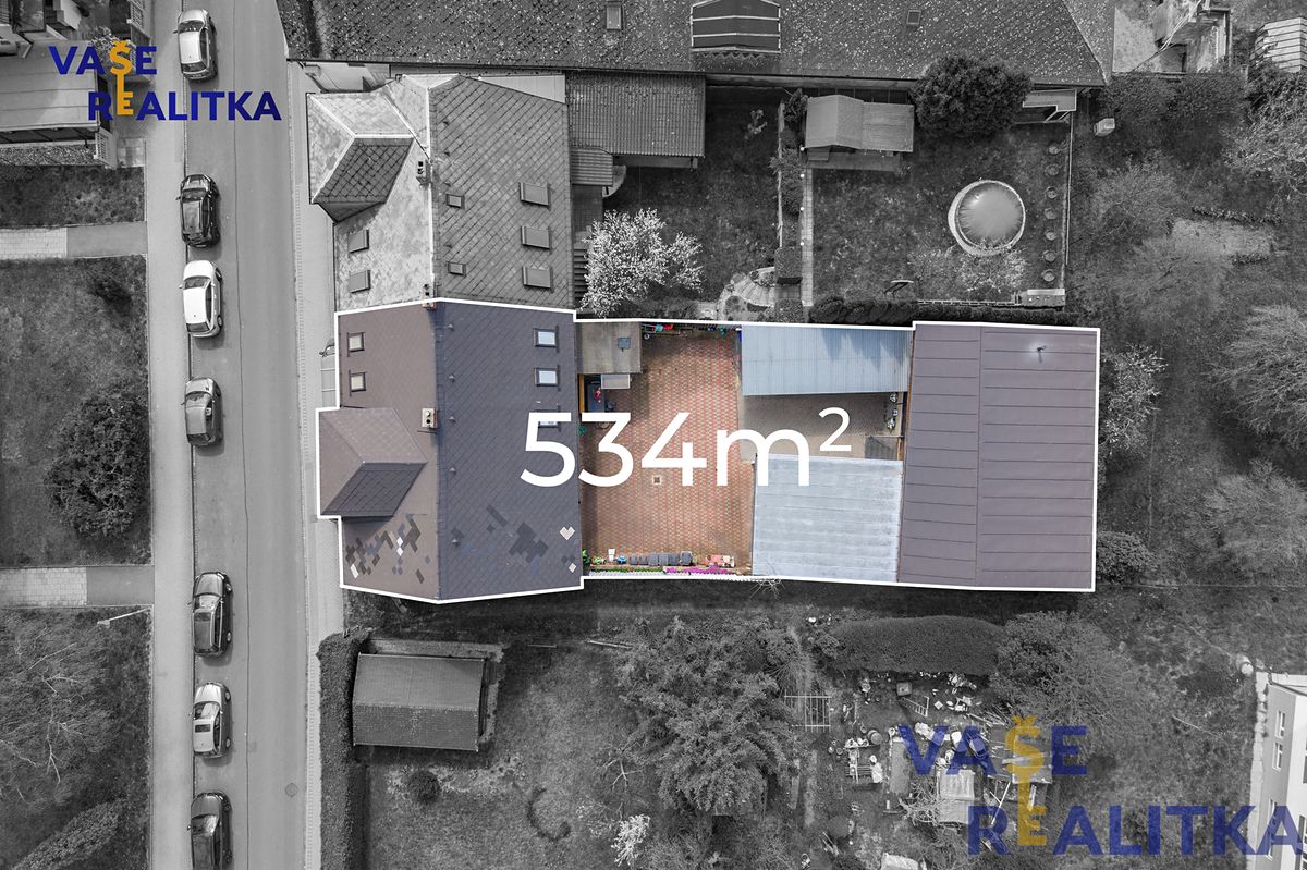 Prodej rodinného domu 275 m², pozemek 534 m² – fotografie 4