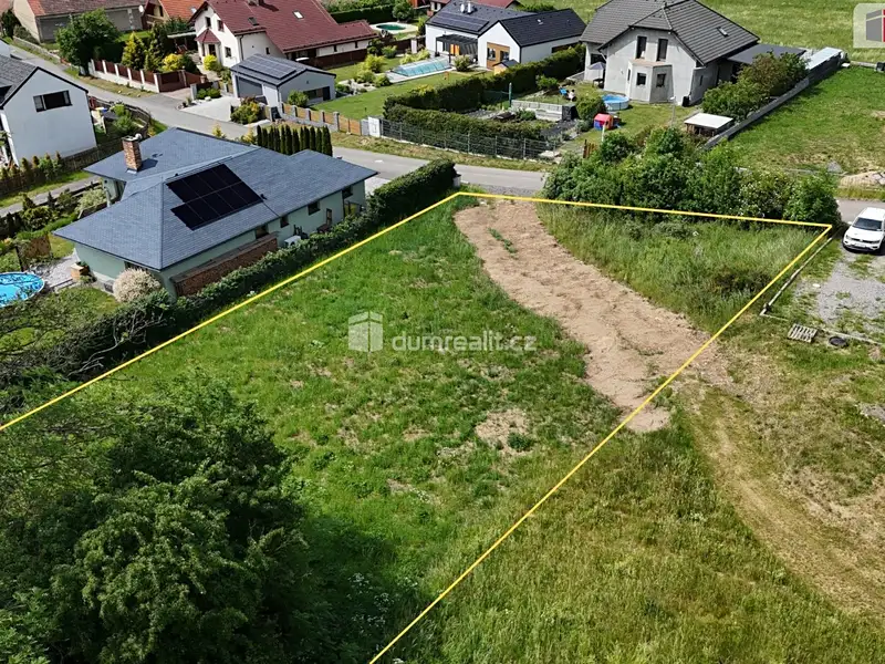 Prodej stavebního pozemku 1276 m², Narysov – náhled fotky 3