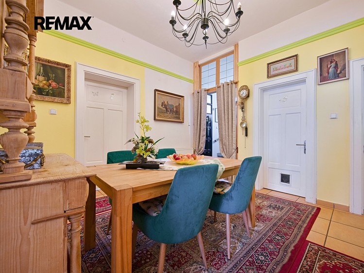 Будинок на продаж, 240 м² (6 з 27)