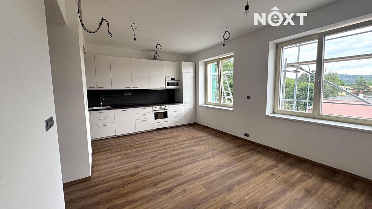 Pronájem bytu 3+kk 84 m²