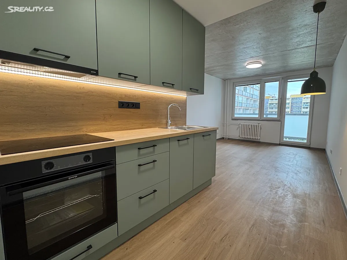 Pronájem bytu 2+kk 52 m², Praha