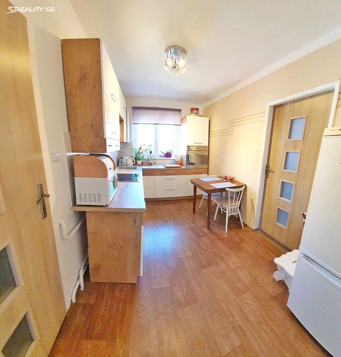 Pronájem bytu 3+1 75 m² – pohled 3