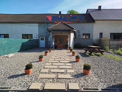 Prodej  chalupy 318 m², pozemek 1 017 m²