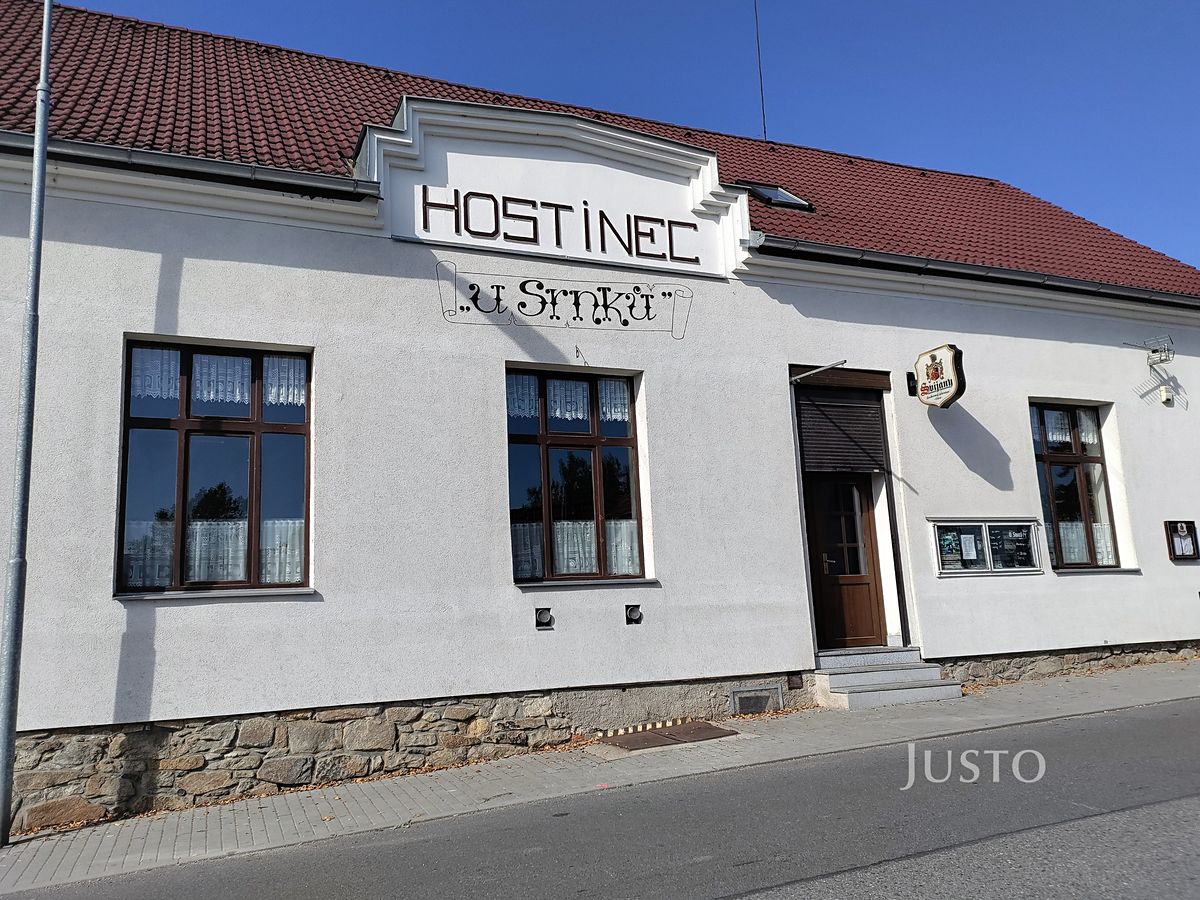 Prodej rodinného domu 497 m², pozemek 400 m² – fotografie 3