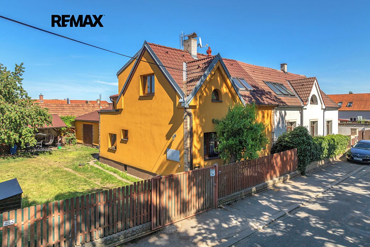 Prodej rodinného domu 125 m², pozemek 372 m² – fotografie 4