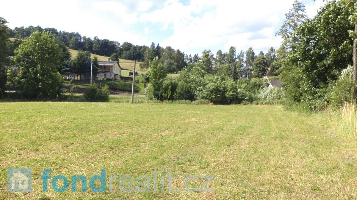 Prodej pozemku 1315 m²