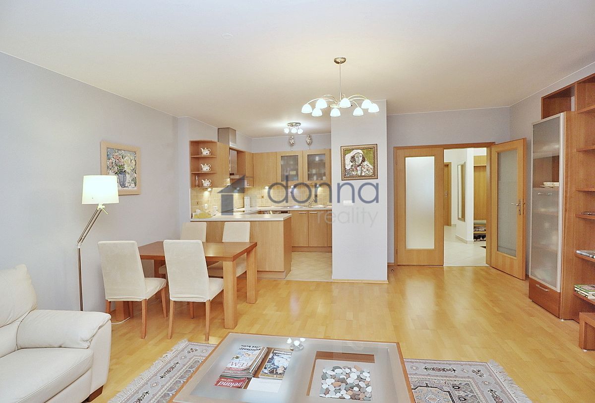 Prodej bytu 3+kk 98 m² (Jednopodlažní)
