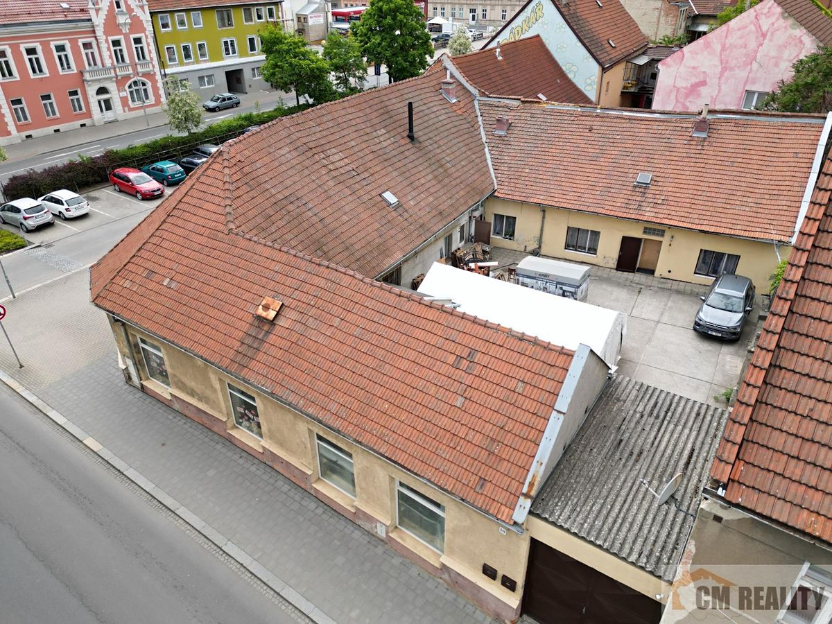 Prodej komerční nemovitosti 300 m² – fotografie 3