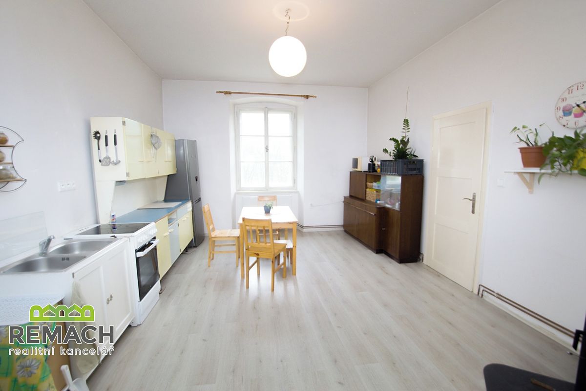 Prodej bytu 2+1 70 m² – fotografie 2