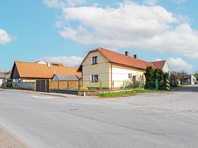 Prodej  rodinného domu 85 m², pozemek 1 153 m²
