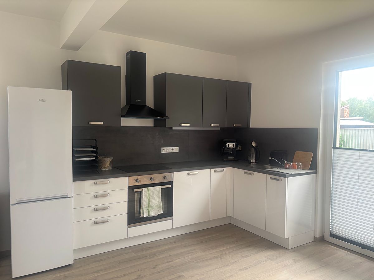 Pronájem rodinného domu 107 m², pozemek 200 m² – fotografie 4