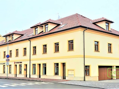 Pronájem obchodního prostoru 17 m²