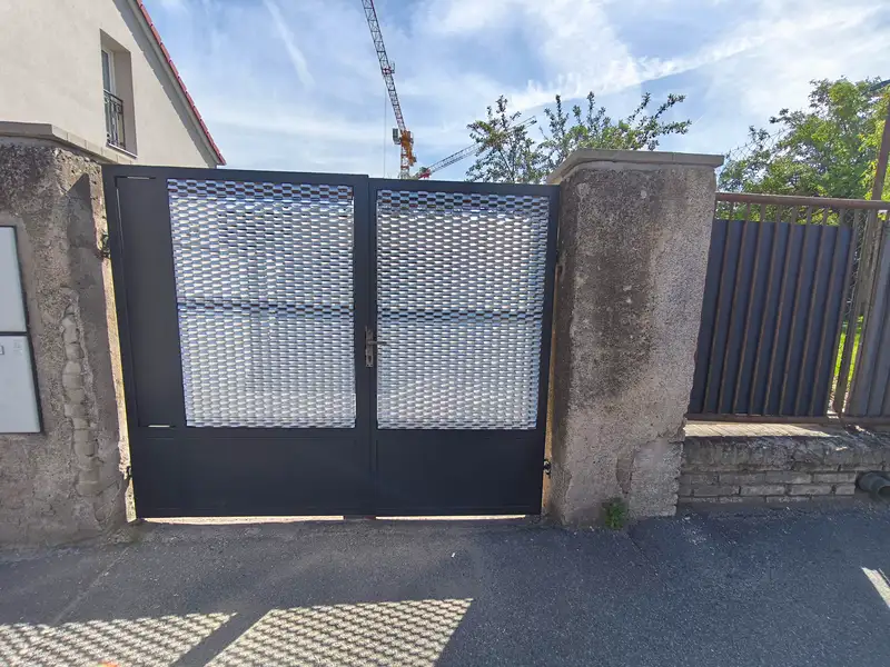 Pronájem garáže 65 m², Kladno – náhled fotky 3