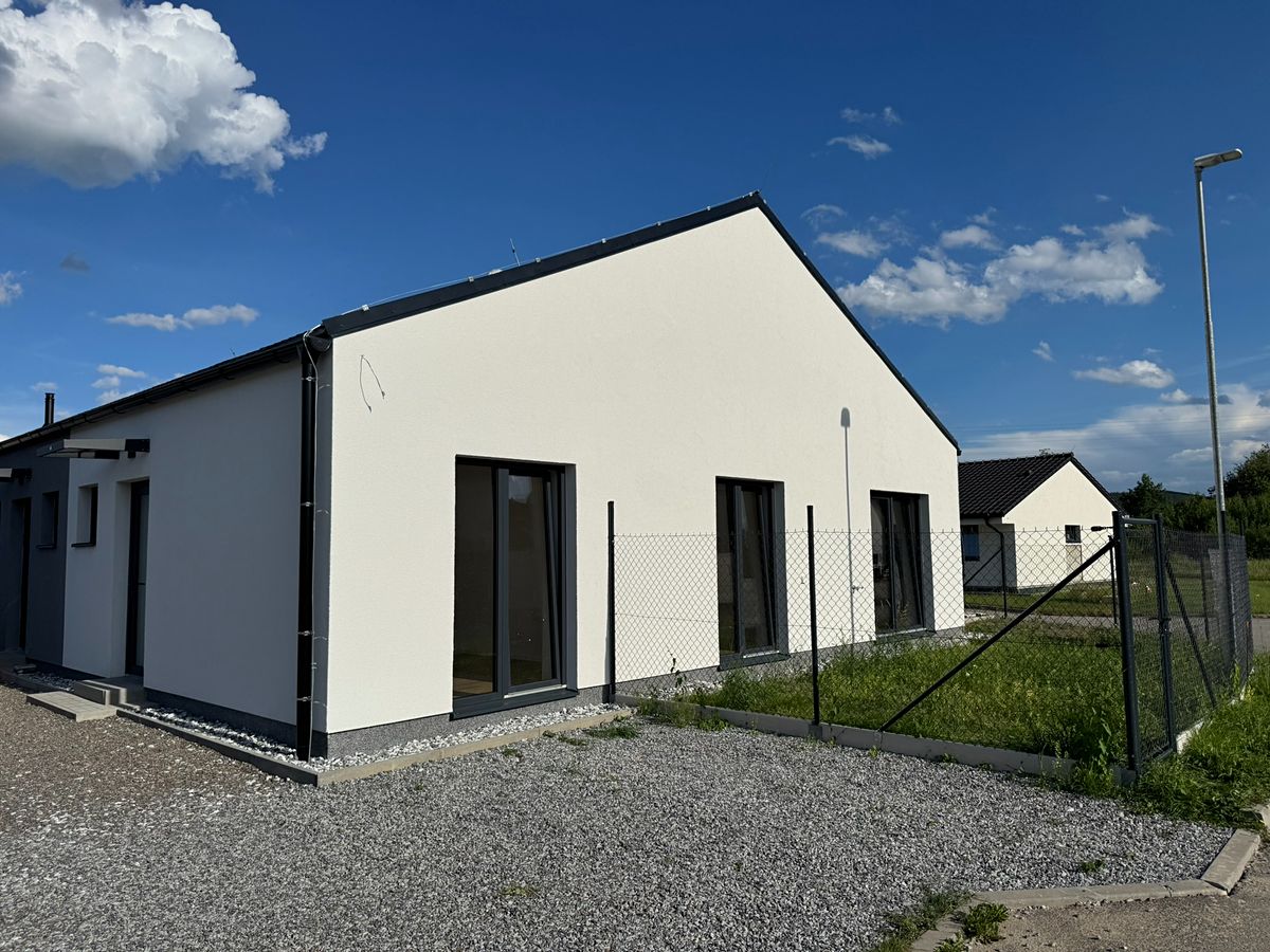 Prodej rodinného domu 65 m², pozemek 130 m² – fotografie 3