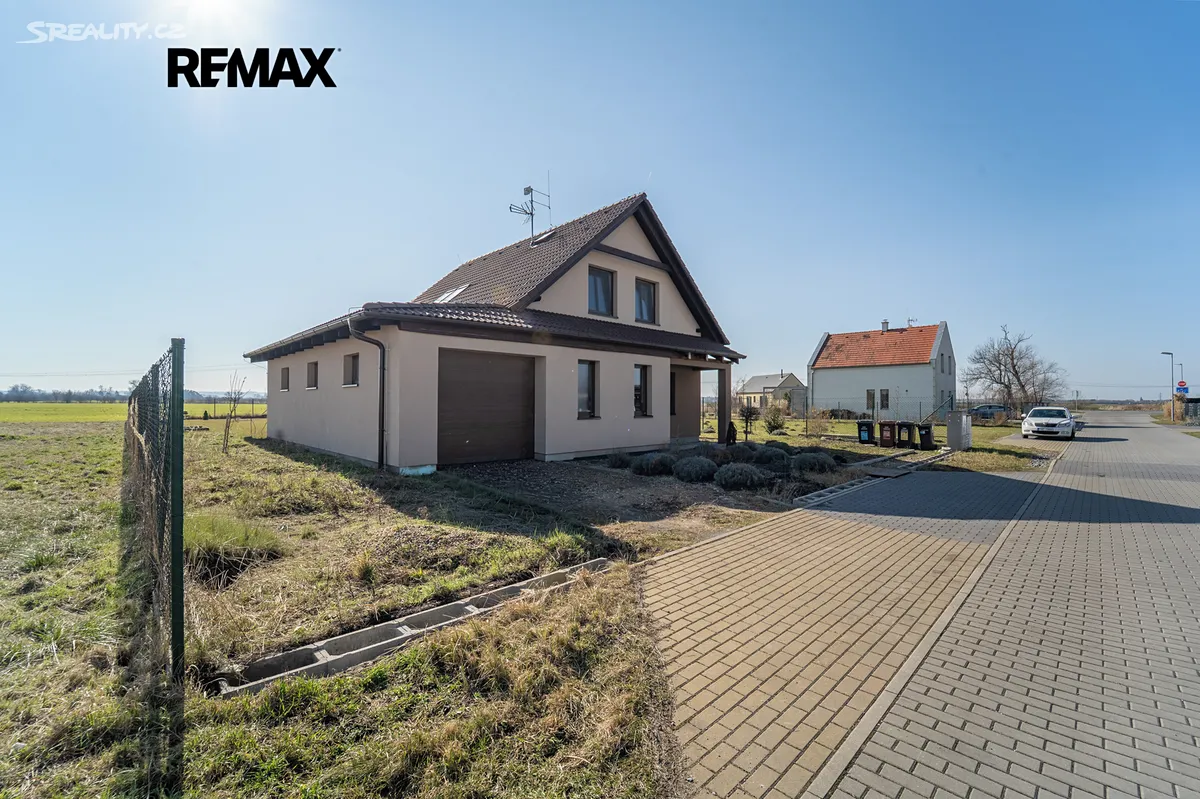 Prodej rodinného domu 167 m², pozemek 910 m²